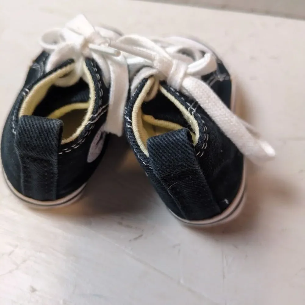 Converse Black Canvas Baby Crib Shoes Infant Size 2 Chuck Taylor All Star